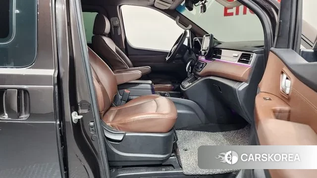 Hyundai The New Grand Starex 2018 Черный из Кореи, фото 2