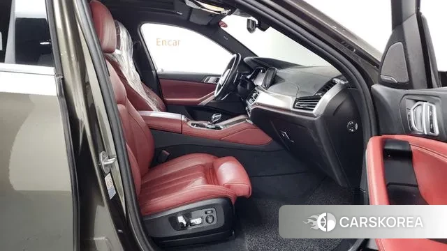 BMW X6 (G06) 2021 Песочный из Кореи, фото 2