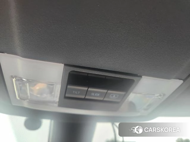 Ford Explorer 2018 Белый из Кореи, фото 2