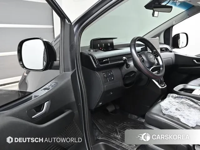 Hyundai Staria 2021 Черный двухцветный из Кореи, фото 2