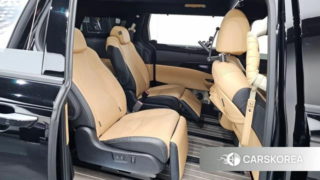 Kia Carnival 4th generation 2021 Черный из Кореи, фото 2