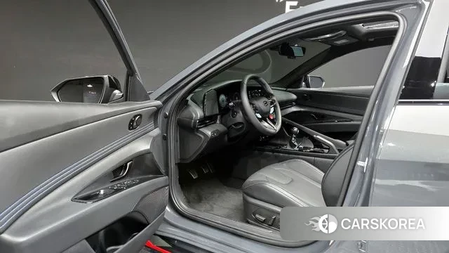 Hyundai The New Avante (CN7) 2025 Серый из Кореи, фото 2