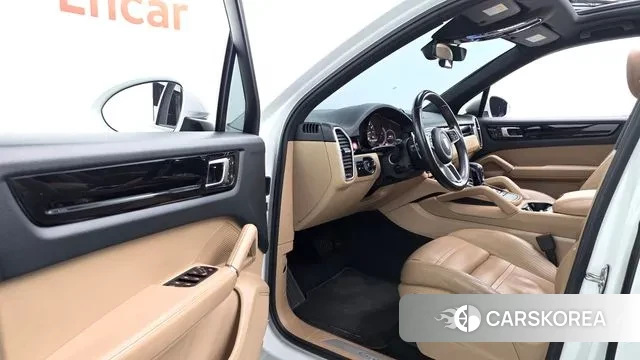 Porsche Cayenne (PO536) 2019 Белый из Кореи, фото 2