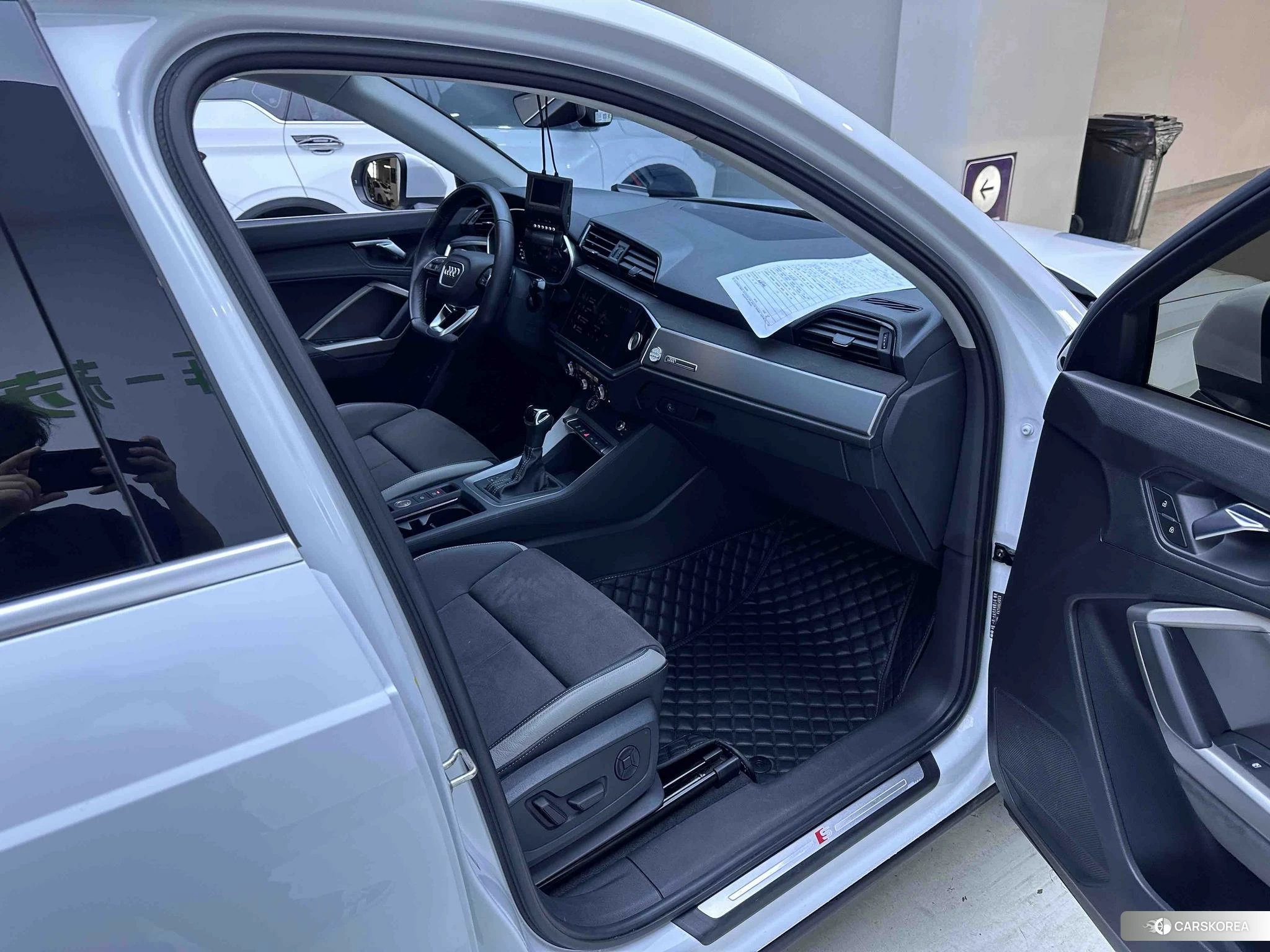 Audi Q3 2022 Белый из Китая, фото 2