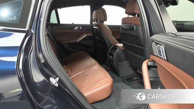 BMW X6 (G06) 2024 Черный из Кореи, фото 2