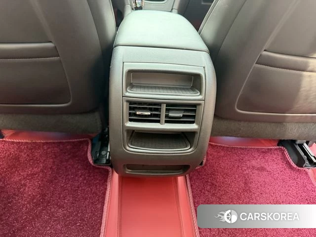 Cadillac XT5 2021 Черный из Китая, фото 2
