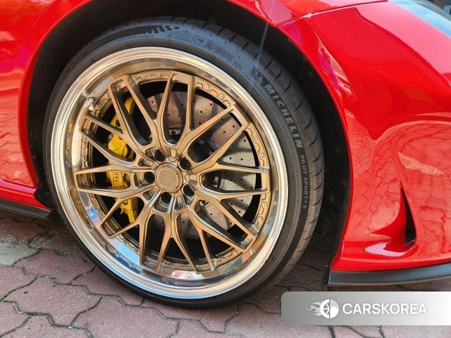 Ferrari 812 Superfast 2018 Красный из Кореи, фото 2