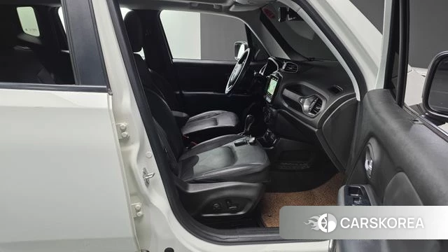 Jeep Renegade 2019 Белый из Кореи, фото 2