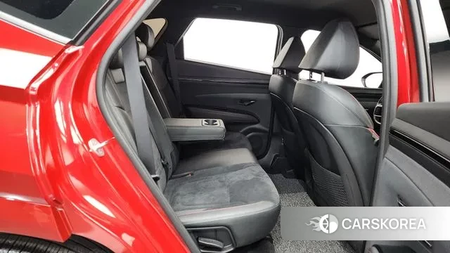 Hyundai Tucson (NX4) 2022 Красный из Кореи, фото 2