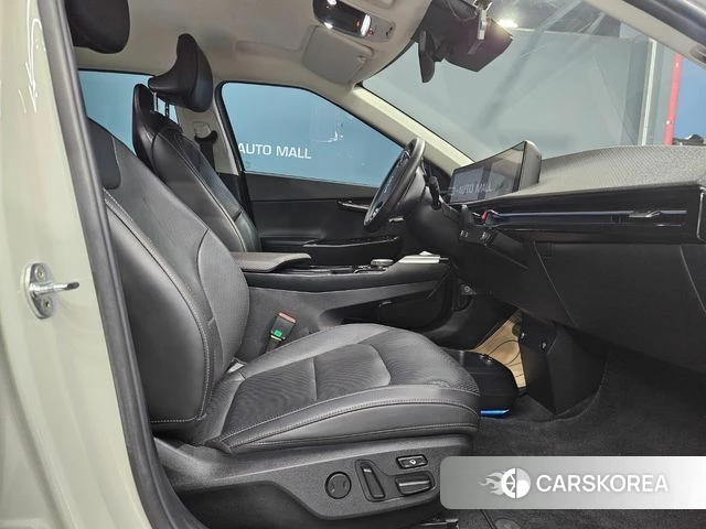 Kia EV6 2022 Жемчужный цвет из Кореи, фото 2