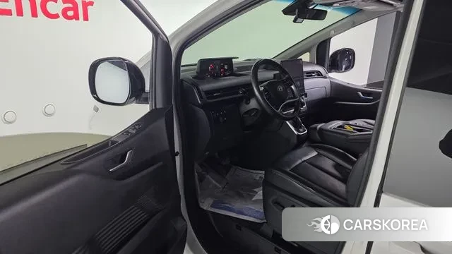 Hyundai Staria 2022 Белый из Кореи, фото 2