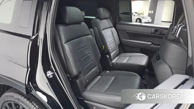 Hyundai Santa Fe (MX5) 2023 Черный из Кореи, фото 2