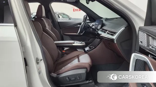 BMW X1 (U11) 2023 Белый из Кореи, фото 2