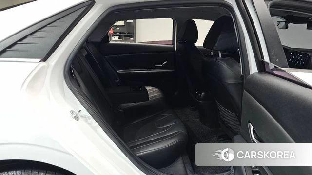 Hyundai Avante (CN7) 2020 Черный из Кореи, фото 2