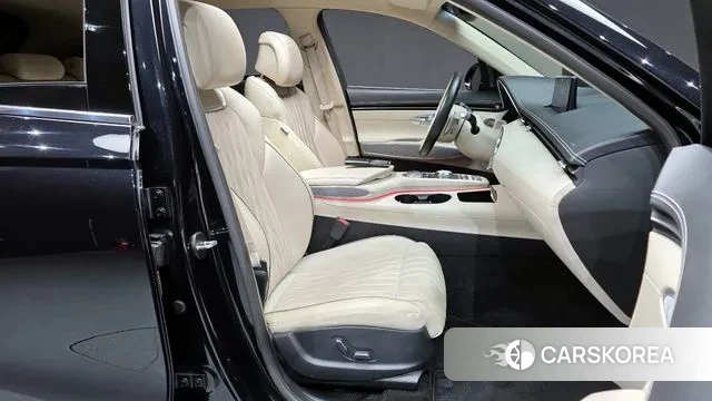 Genesis GV70 2021 Черный из Кореи, фото 2