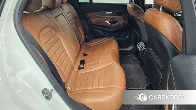 Mercedes-Benz GLC-Class X253 2021 Белый из Кореи, фото 2