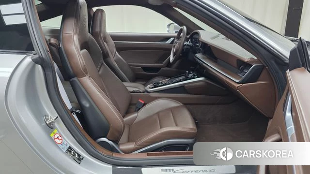 Porsche 911(992) 2020 Серебряный из Кореи, фото 2