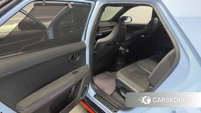 Hyundai Ionic 5 2025 Небесно-голубой из Кореи, фото 2