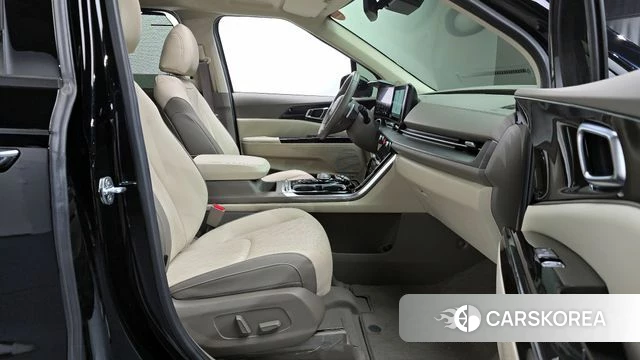 Kia Carnival 4th generation 2022 Черный из Кореи, фото 2