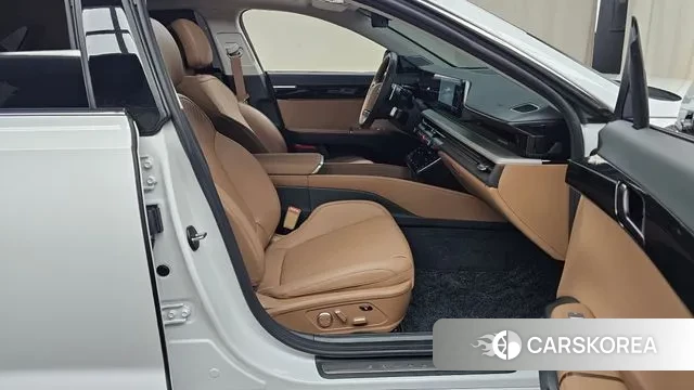 Hyundai Grandeur Hybrid (GN7) 2024 Белый из Кореи, фото 2