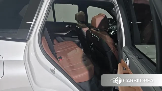 BMW X5 (G05) 2024 Белый из Кореи, фото 2