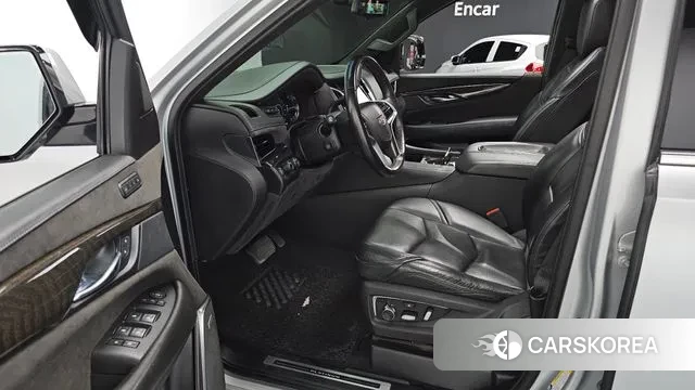 Cadillac Escalade 5th Generation 2019 Серебряный из Кореи, фото 2