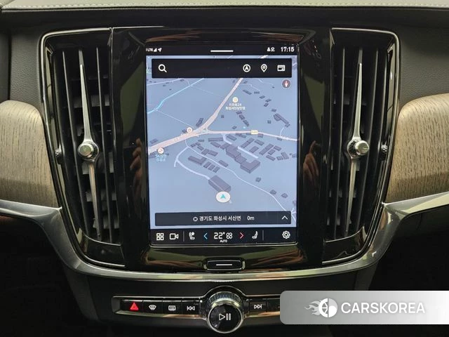 Volvo S90 2024 Белый из Кореи, фото 2