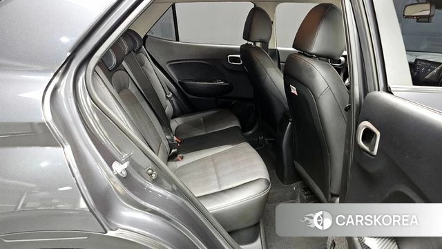 Hyundai Venue 2020 Серый из Кореи, фото 2