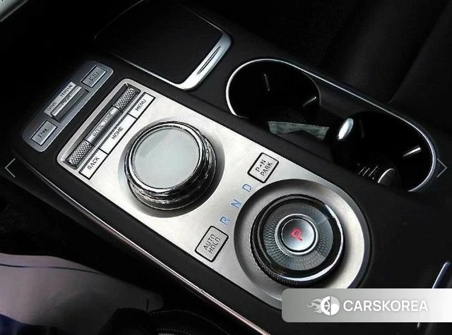 Genesis Electrified GV70 2022 Белый из Кореи, фото 2