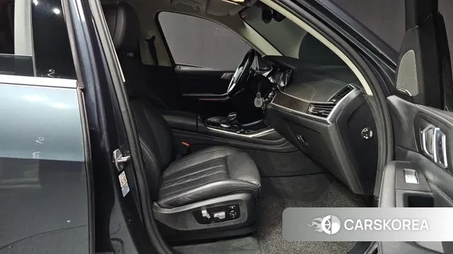 BMW X7 (G07) 2020 Серый из Кореи, фото 2