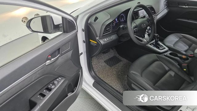 Hyundai The New Avante AD 2019 Белый из Кореи, фото 2