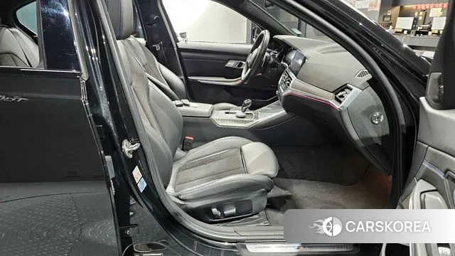 BMW 3 Series (G20) 2021 Черный из Кореи, фото 2