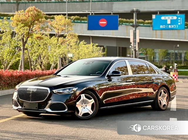 Mercedes-Benz Maybach S-class 2023 Черный из Китая, фото 2