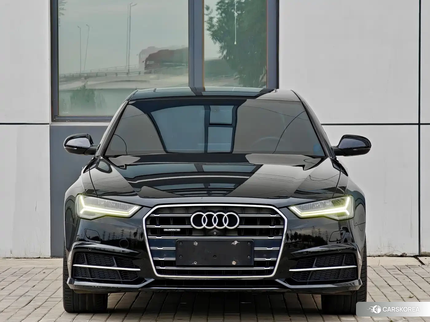 Audi A6L 2018 Черный из Китая, фото 2