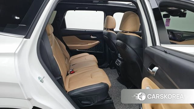Hyundai The New Santa Fe 2023 Белый из Кореи, фото 2