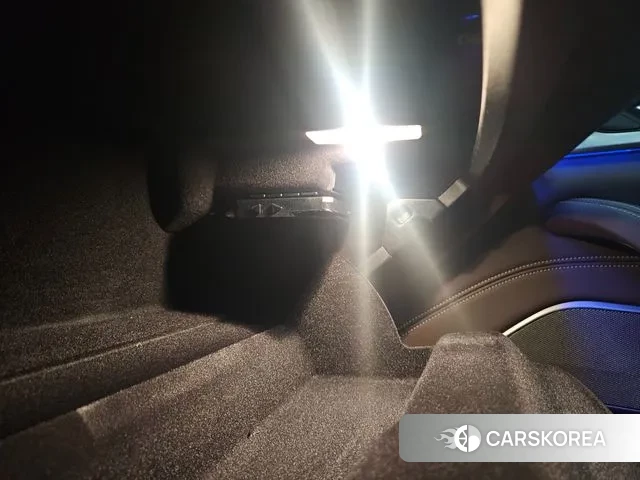 BMW 5 Series (G30) 2021 Белый из Кореи, фото 2