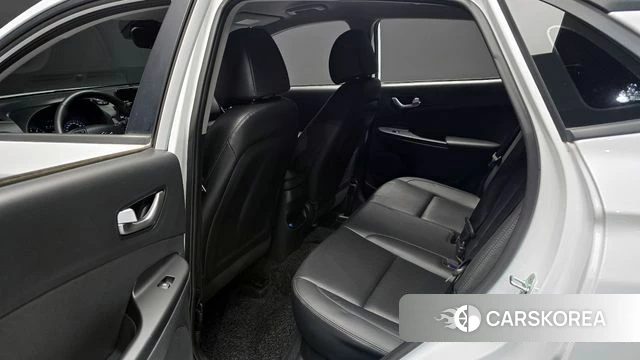 Hyundai The New Kona 2022 Белый из Кореи, фото 2