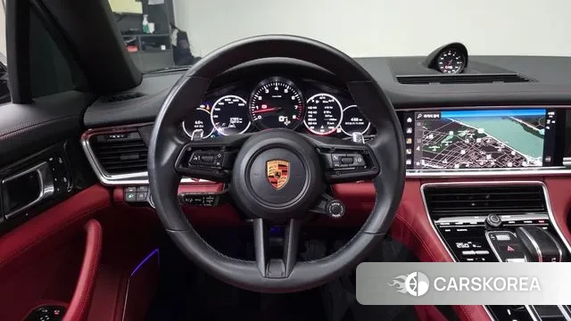 Porsche Panamera (971) 2023 Черный из Кореи, фото 2