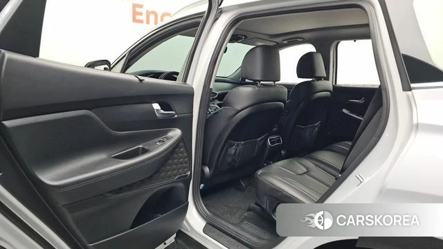 Hyundai The New Santa Fe 2021 Белый из Кореи, фото 2