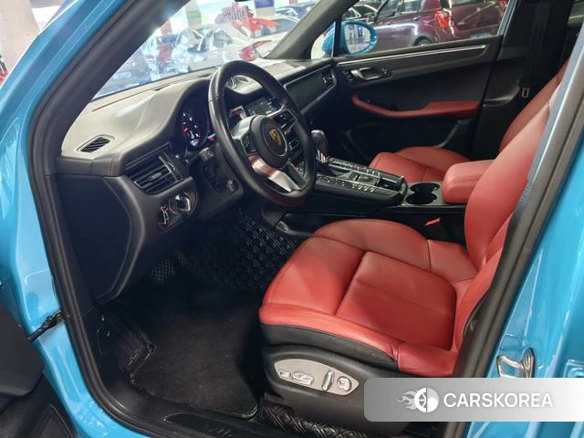 Porsche Macan 2021 Синий из Китая, фото 2