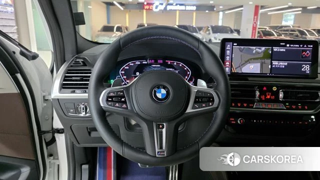 BMW X4 (G02) 2025 Белый из Кореи, фото 2