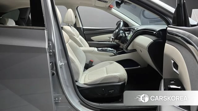 Hyundai Tucson (NX4) 2020 Серебряный из Кореи, фото 2