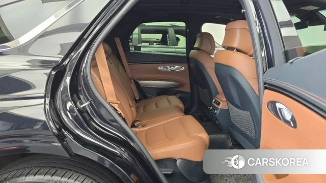 Genesis GV70 2023 Черный из Кореи, фото 2