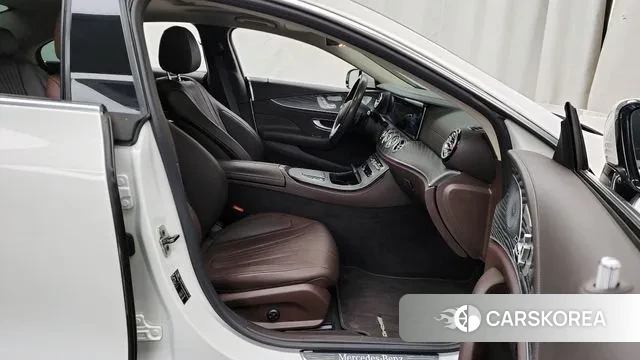 Mercedes-Benz CLS-Class C257 2021 Белый из Кореи, фото 2