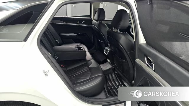 Kia The New K5 3rd generation 2023 Белый из Кореи, фото 2