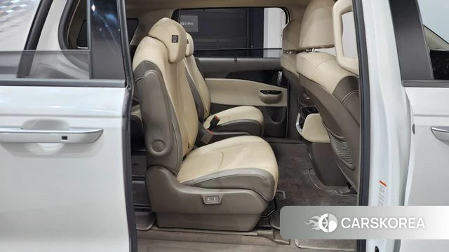 Kia Carnival 4th generation 2021 Белый из Кореи, фото 2