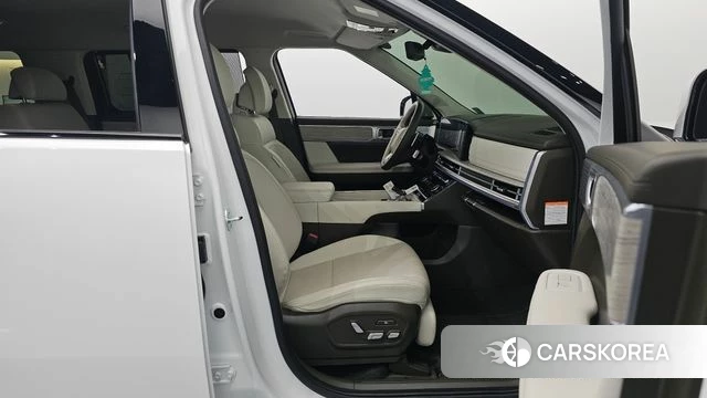 Hyundai Santa Fe (MX5) 2024 Белый из Кореи, фото 2