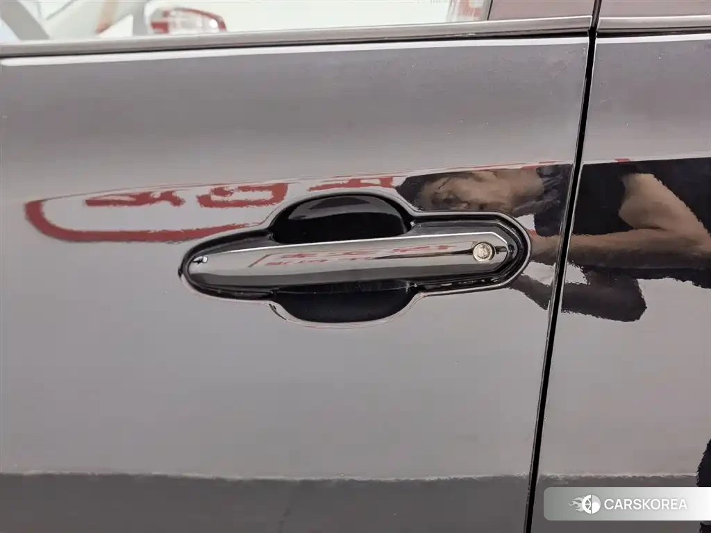 Toyota Wildlander 2022 Черный из Китая, фото 2