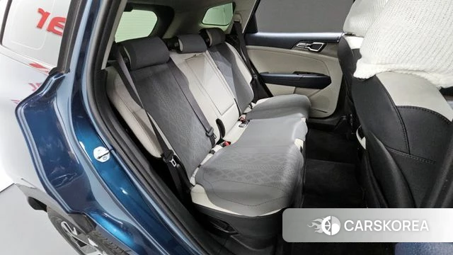 Kia Sportage 5th Generation Hybrid 2022 Синий из Кореи, фото 2
