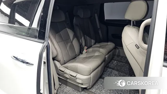 Kia The New Carnival 2019 Белый из Кореи, фото 2